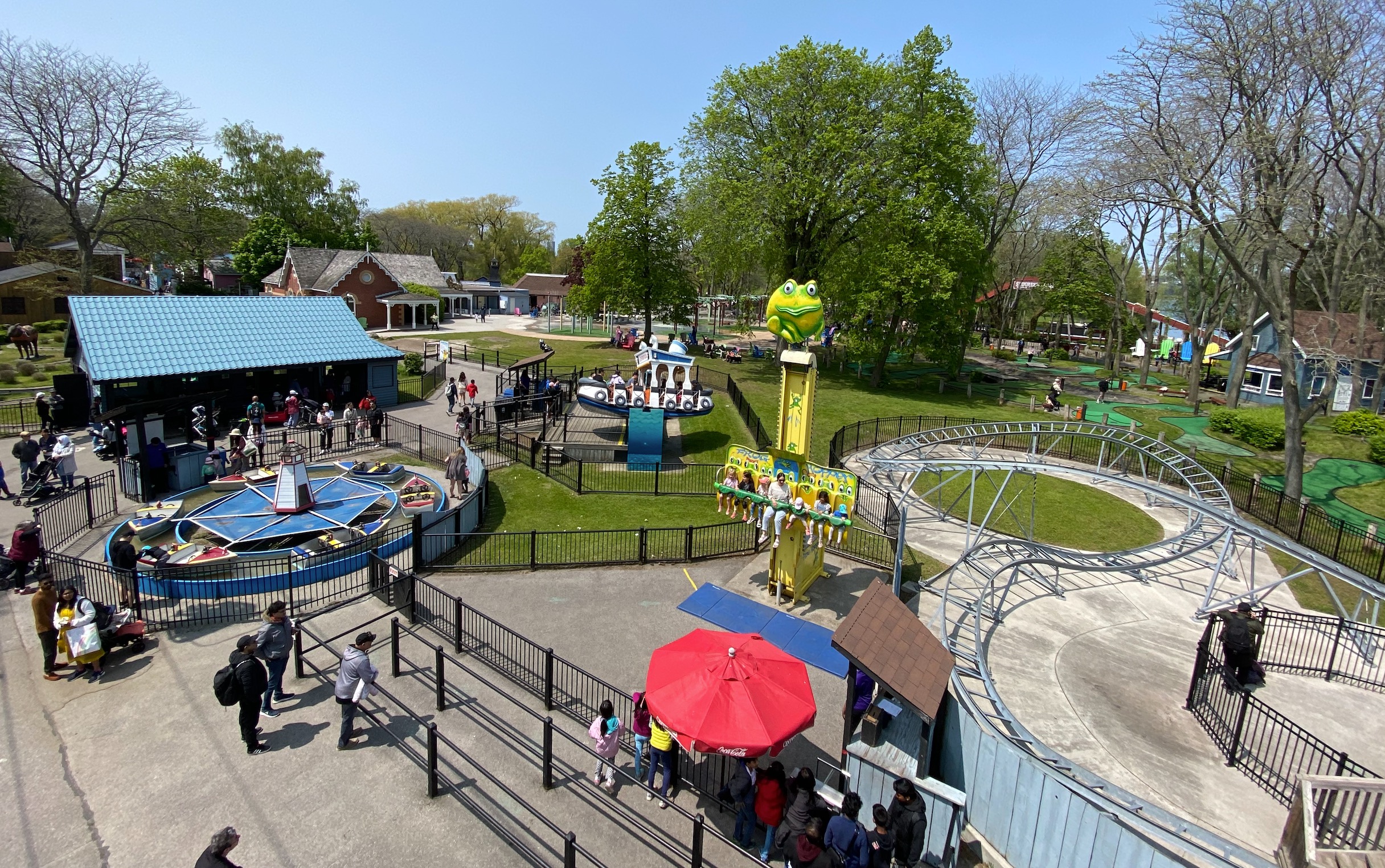 Rides at Centreville Amusement Park